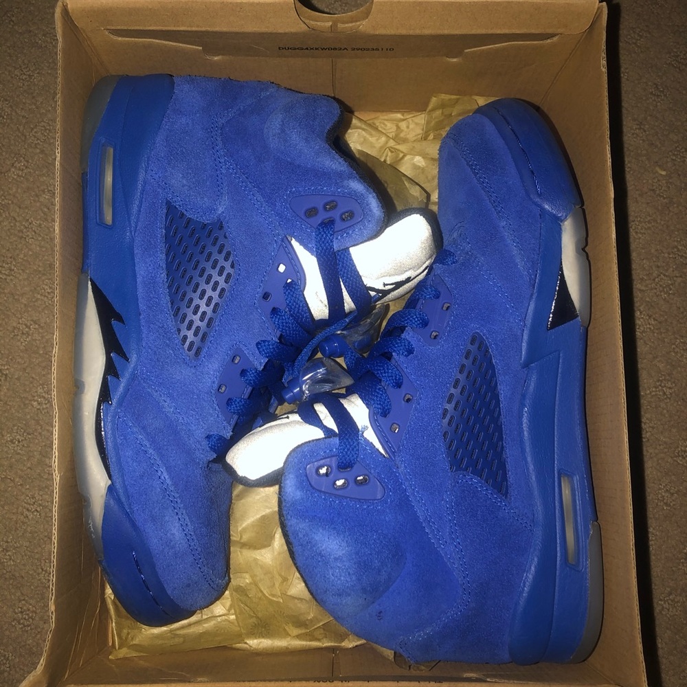 True blue suede Jordan 5